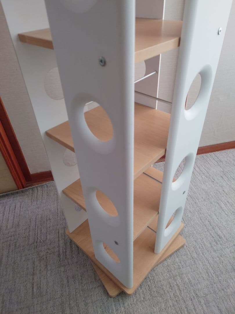 回転式の本棚　回転コミックラック7段タイプ