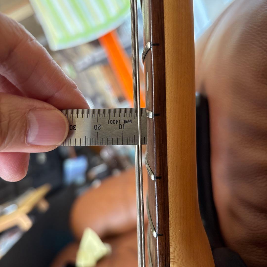 エレキベース ブラック　Sterling Ray34