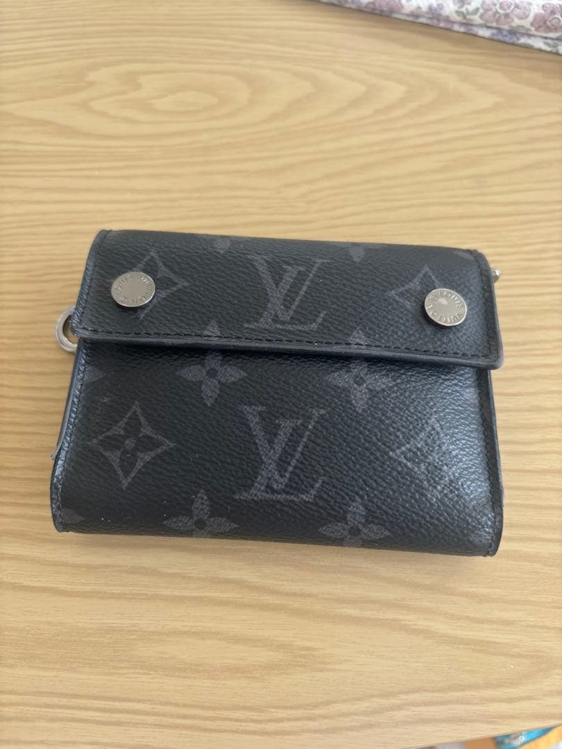 Louis Vuitton ブラック 三つ折り財布