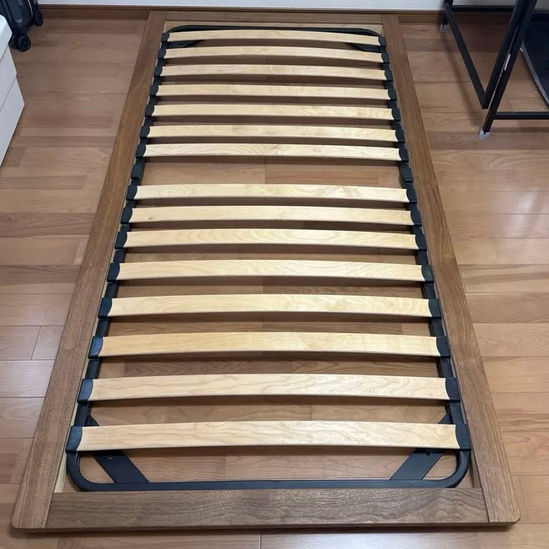 無印良品 シングルベッドフレーム 旧タイプ　訳あり品　ウォールナット