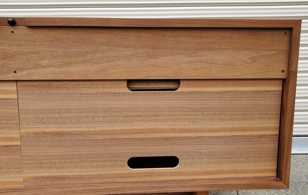 C134 美品！カリモク120幅　ソリッドボード（TV台）　QT4037R