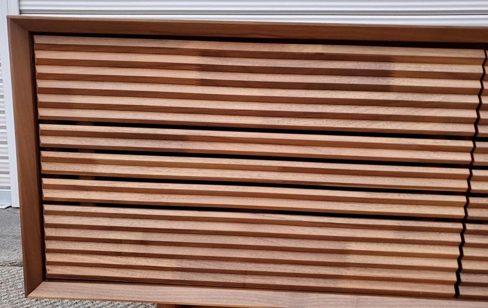 C134 美品！カリモク120幅　ソリッドボード（TV台）　QT4037R