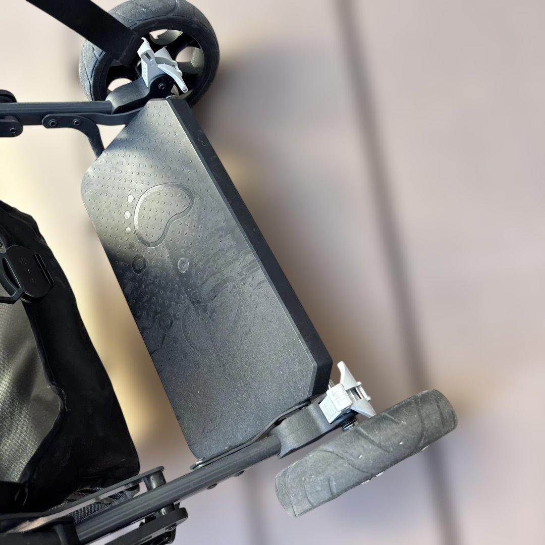 カトージ　二人乗りベビーカー