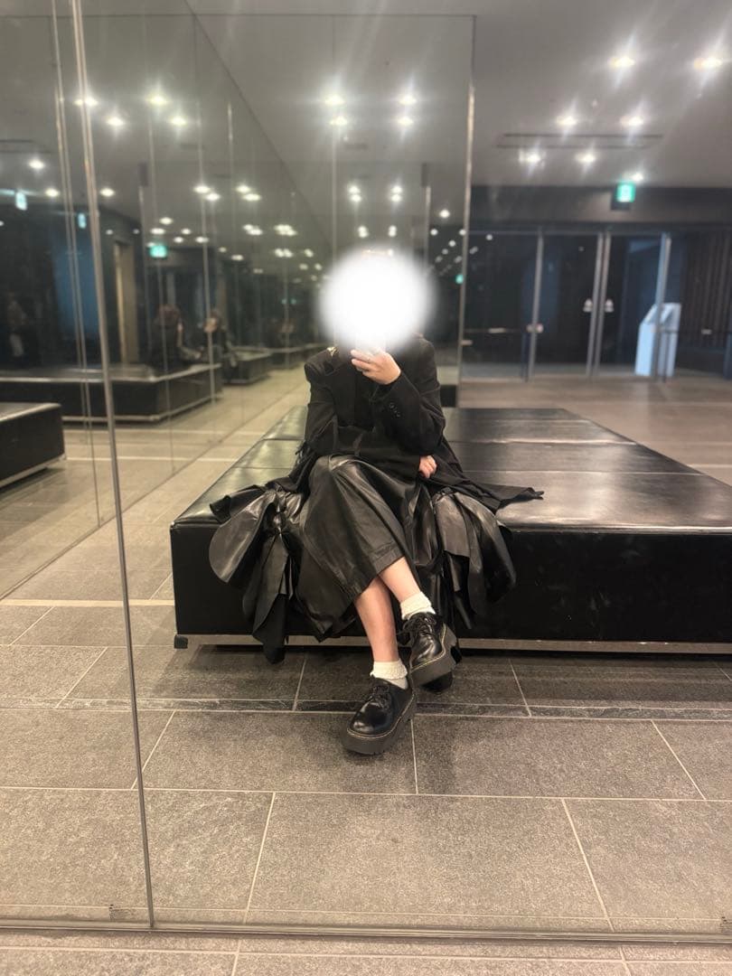 コムデギャルソン　フェイクレザースカート