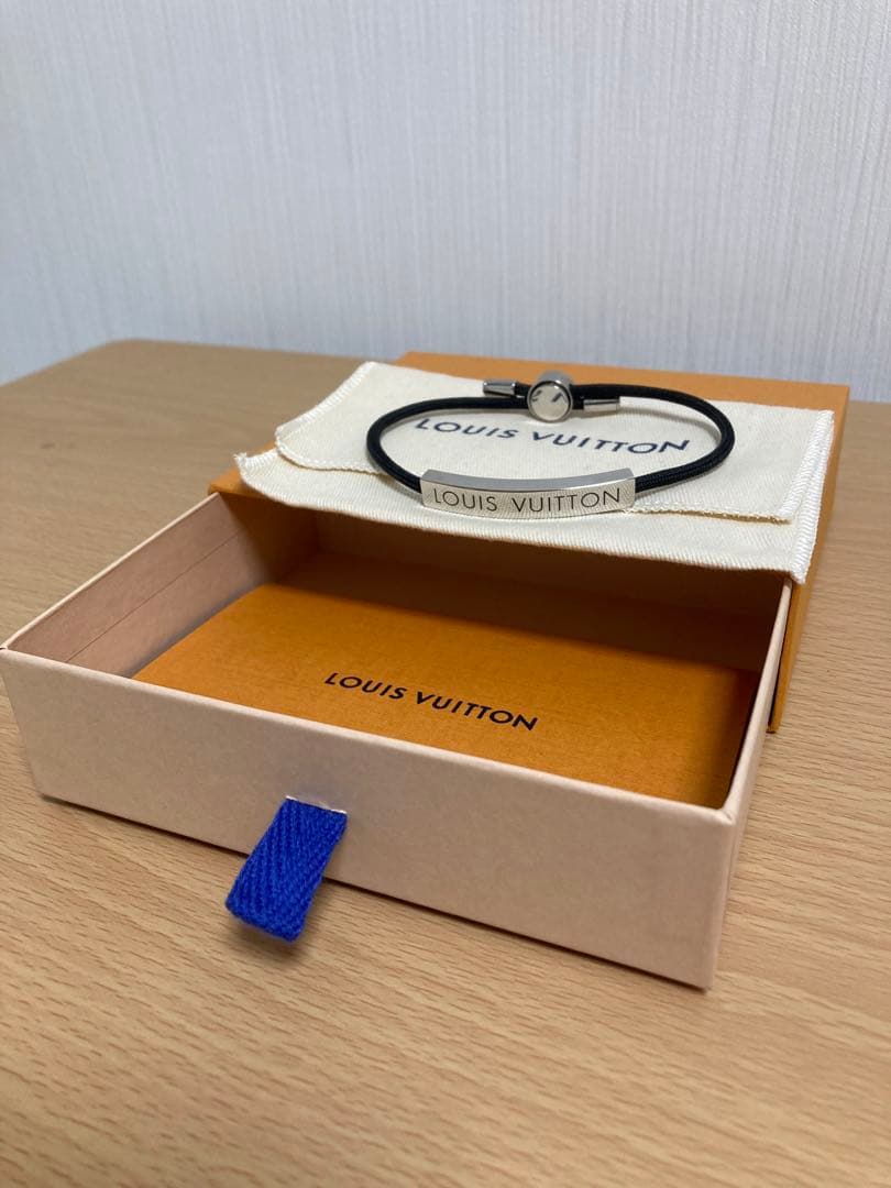LOUIS VUITTON ブレスレット スペース