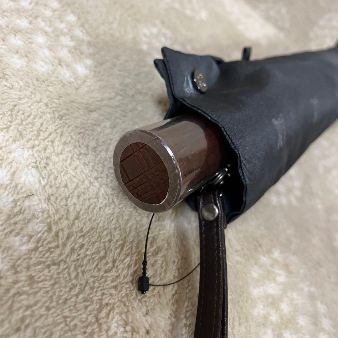 美品♪ バーバリーBurberry ホースマーク柄　折り畳み傘　ブラック