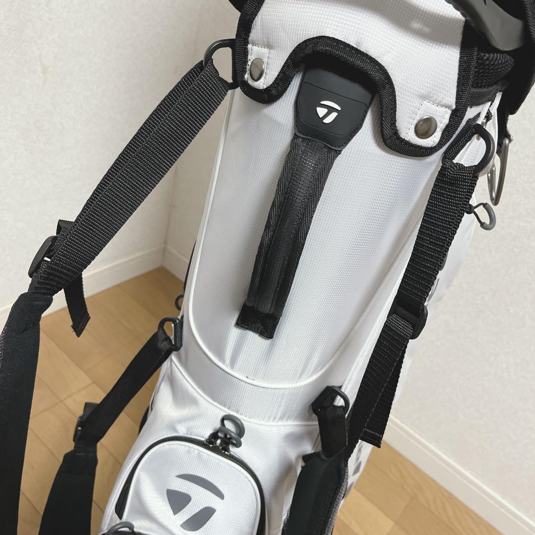 K118 美品！TaylorMade スタンド式 軽量キャディバッグ