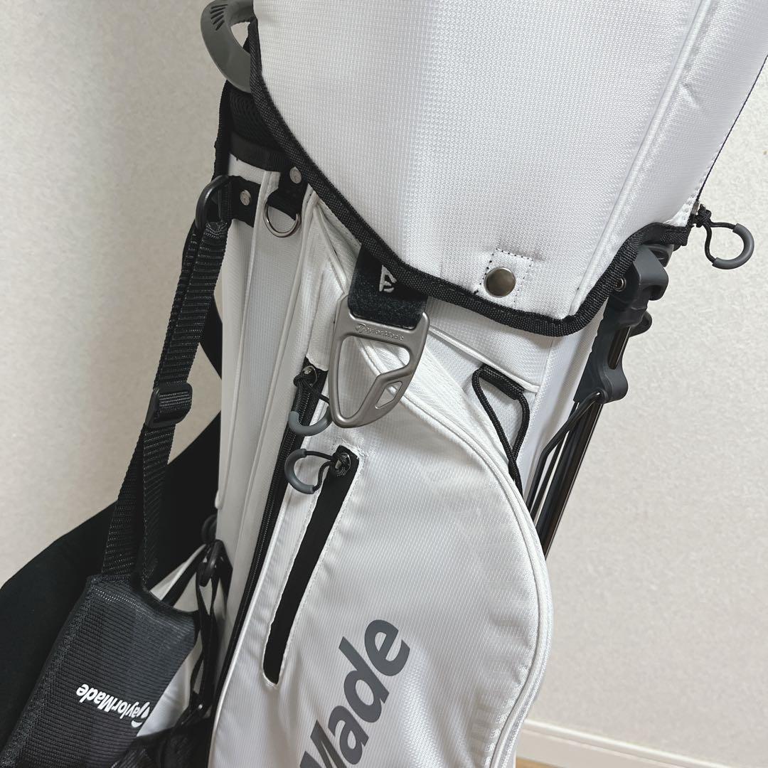 K118 美品！TaylorMade スタンド式 軽量キャディバッグ