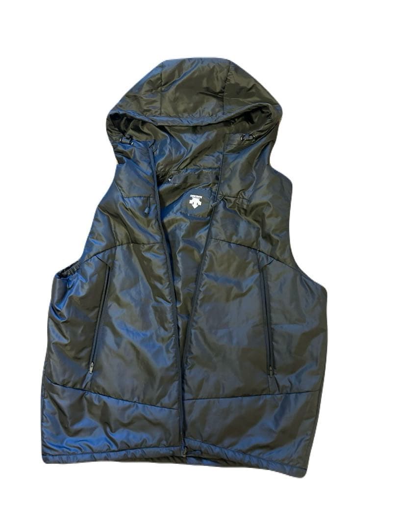 DESCENTE ステンカラーフーデッドスタイリッシュコート