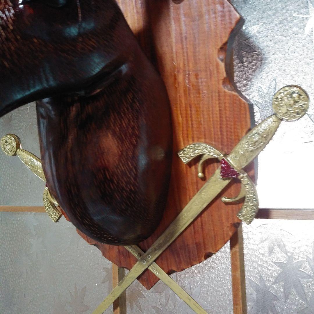 木製鹿の頭部彫刻 壁掛けオブジェ