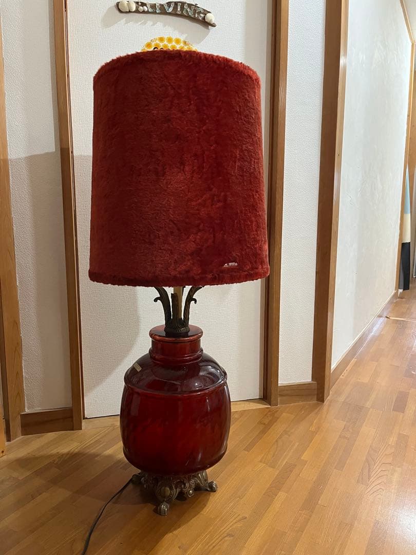 フロアスタンド照明器具