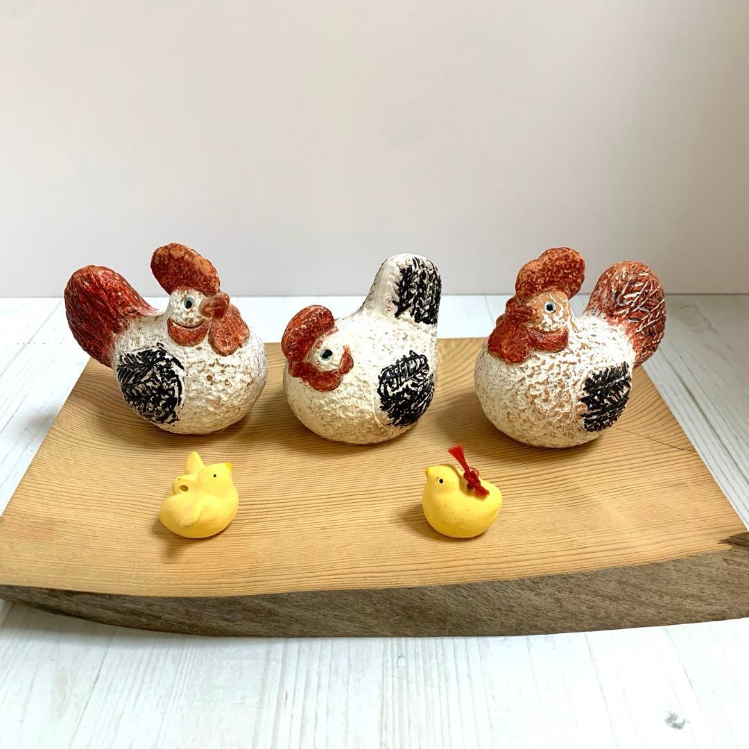 D☆ レトロ　鶏　ひよこ　にわとり　親子　焼き物　土鈴　置物