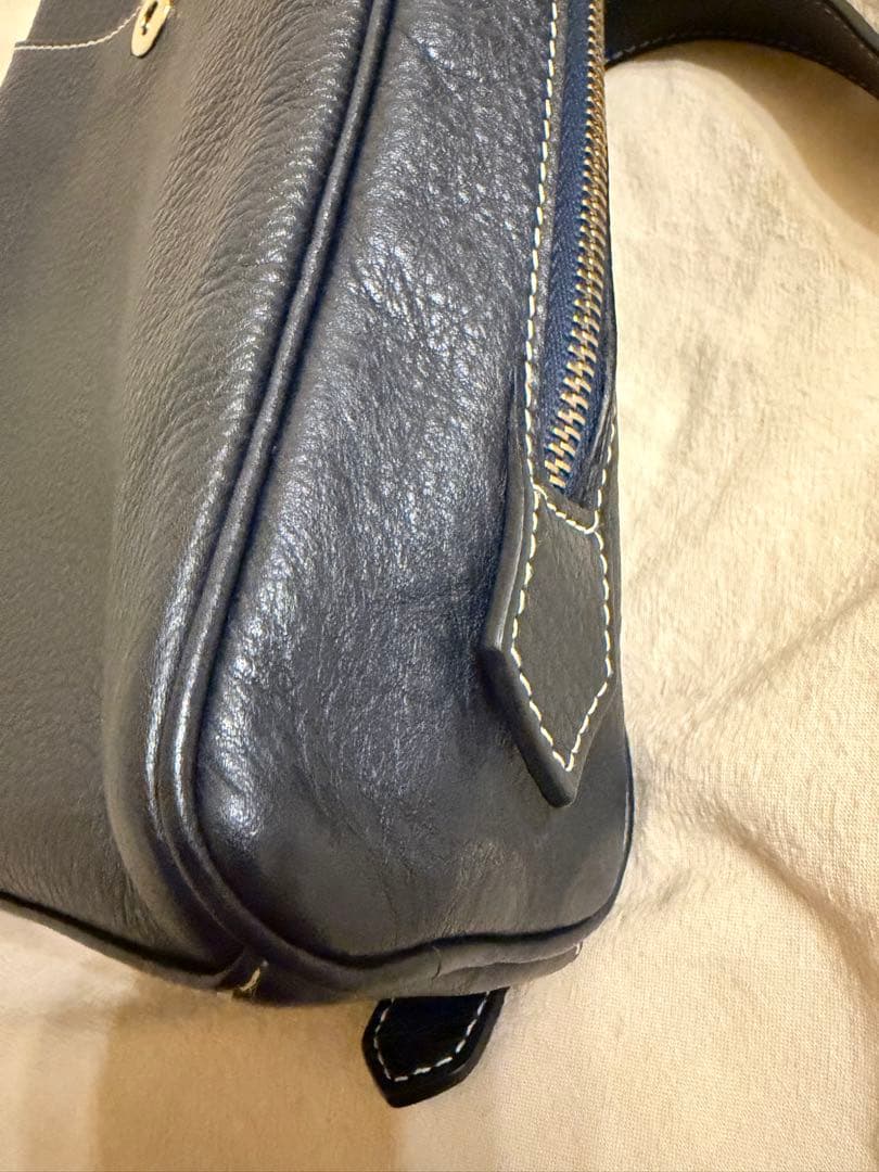 Cisei シセイ ミニワンショルダー　ネイビー