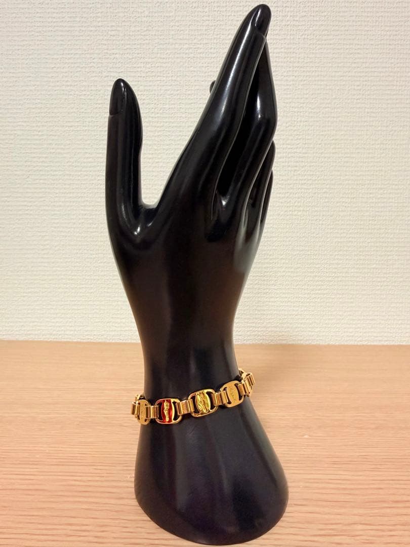 Ferragamo フェラガモ チェーンブレスレット ゴールド