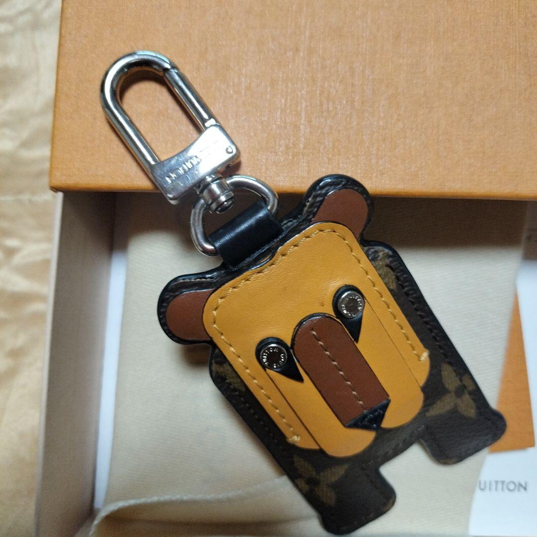 Louis Vuitton クマ型キーホルダー(9-2)