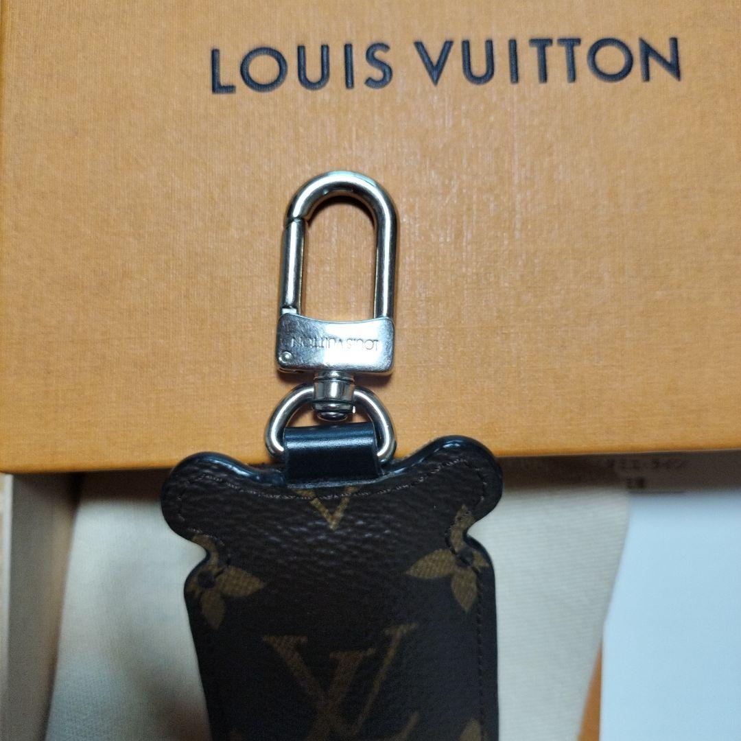Louis Vuitton クマ型キーホルダー(9-2)