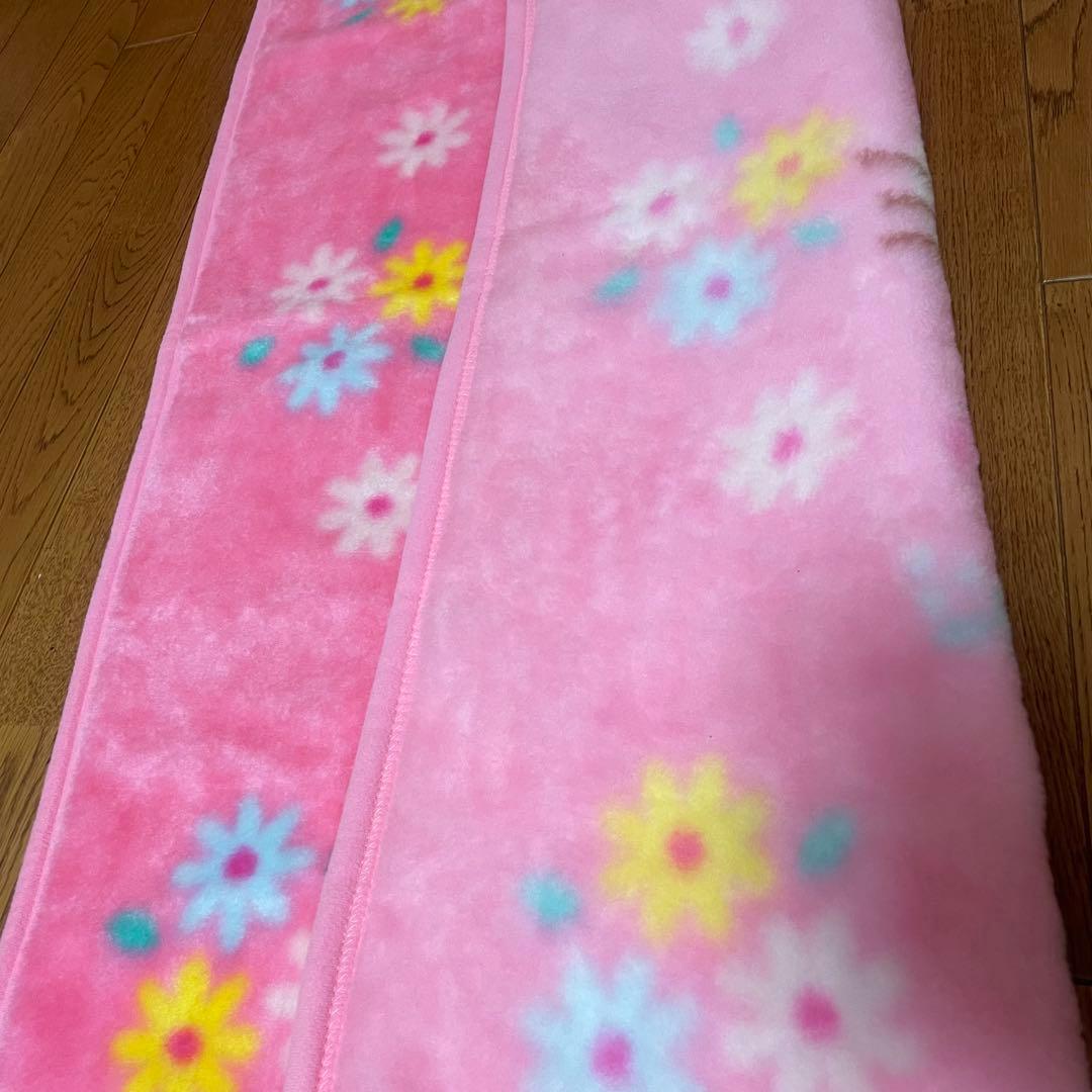 ハローキティ ブランケット 毛布 レトロ 1998 お花 カオハナ 分厚 ピンク