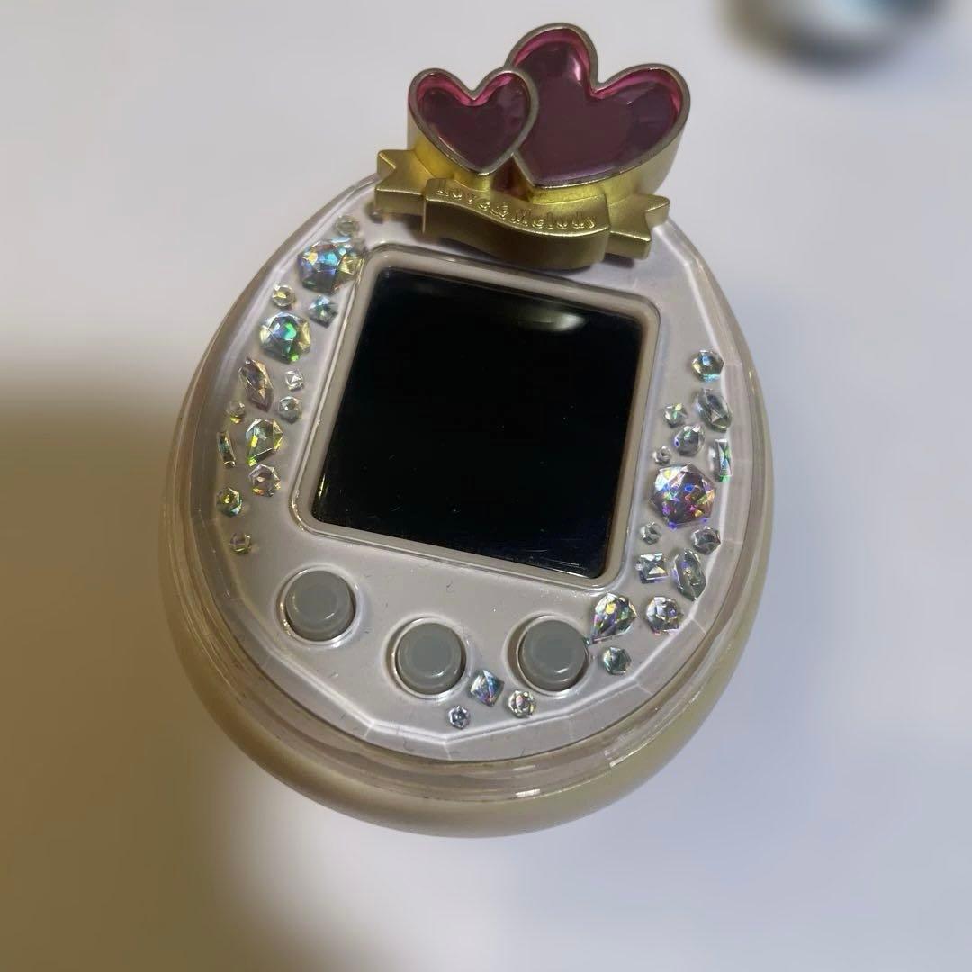 たまごっちピース　バンダイたまデコピアス LOVE&melodyパーツ　おまけ有