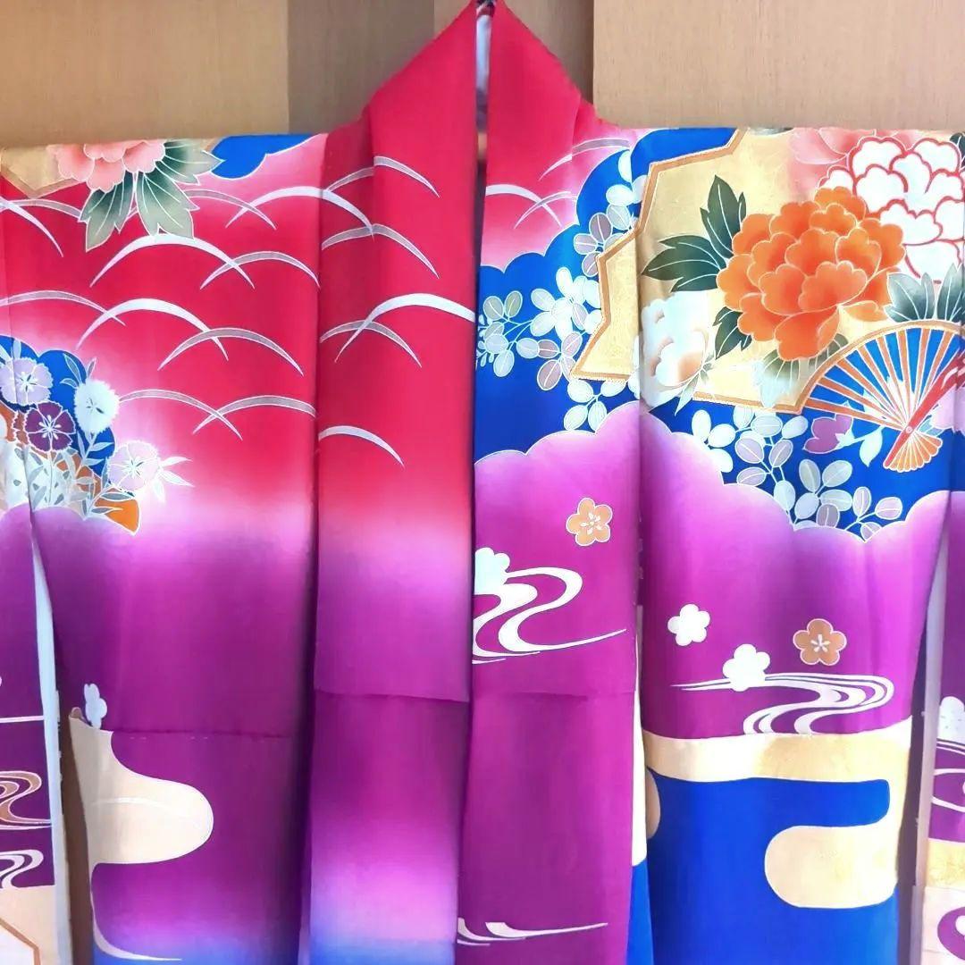 着物　振袖　和装　金箔　成人式　結婚式　晴れ着