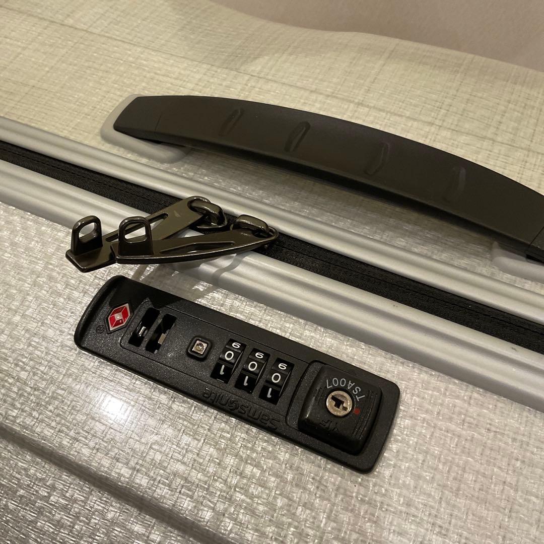 容量144L サムソナイト コスモライト 86 TSAロック スピナー 軽量