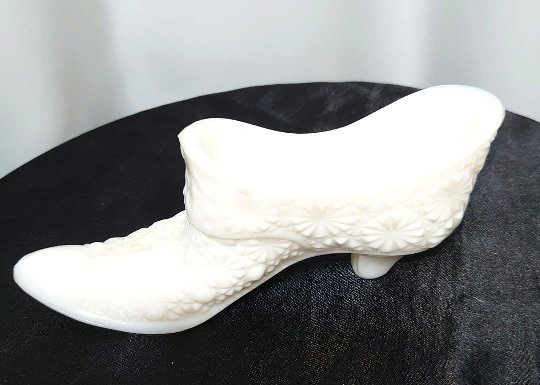 60 -70代 フェントン シューズ オパール ミルク デイジー柄 2つバラ売可