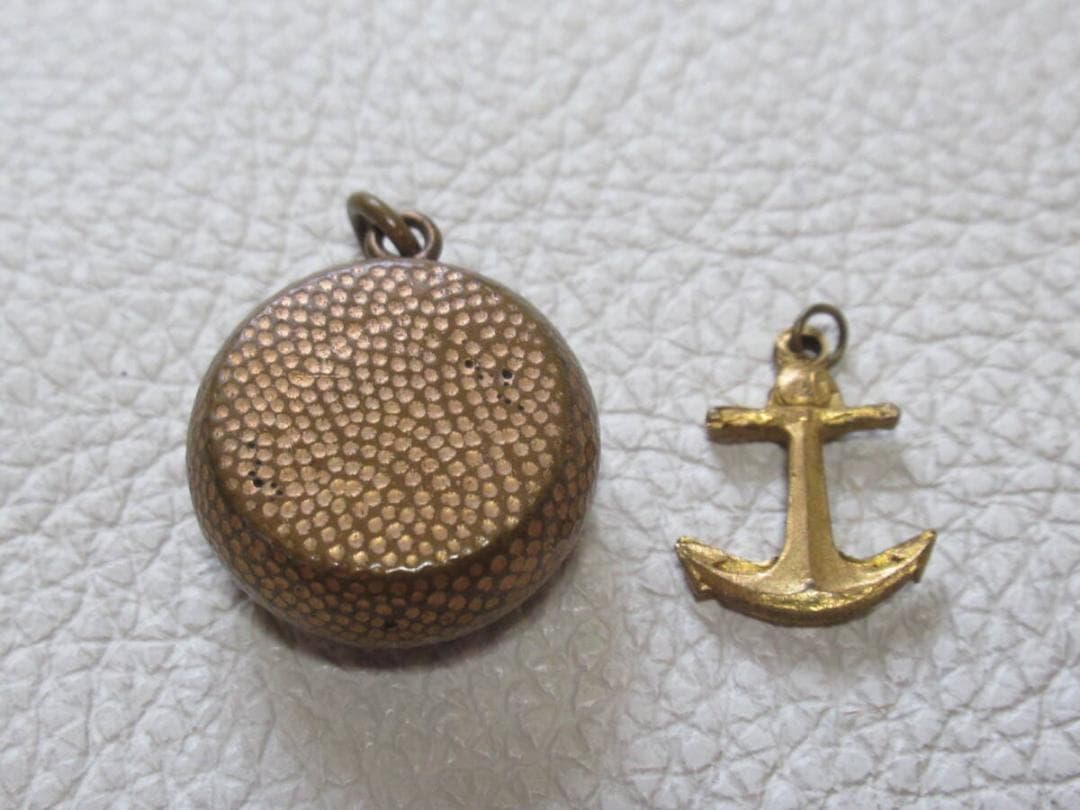 未使用明治28年◆日清戦争従軍征清軍 熾仁親王妃殿下賜る 方位磁石と帝国海軍記章