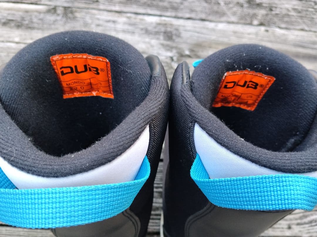 子供用 スノーボード3点セット XERES 118cm ビン BOAブーツ 22