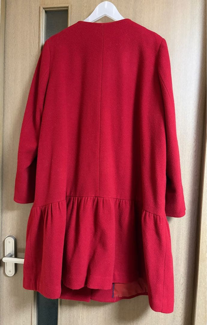 な*お様 【新年SALE 】美品☆ローズティアラリボン付ウールコート赤大きいサイ