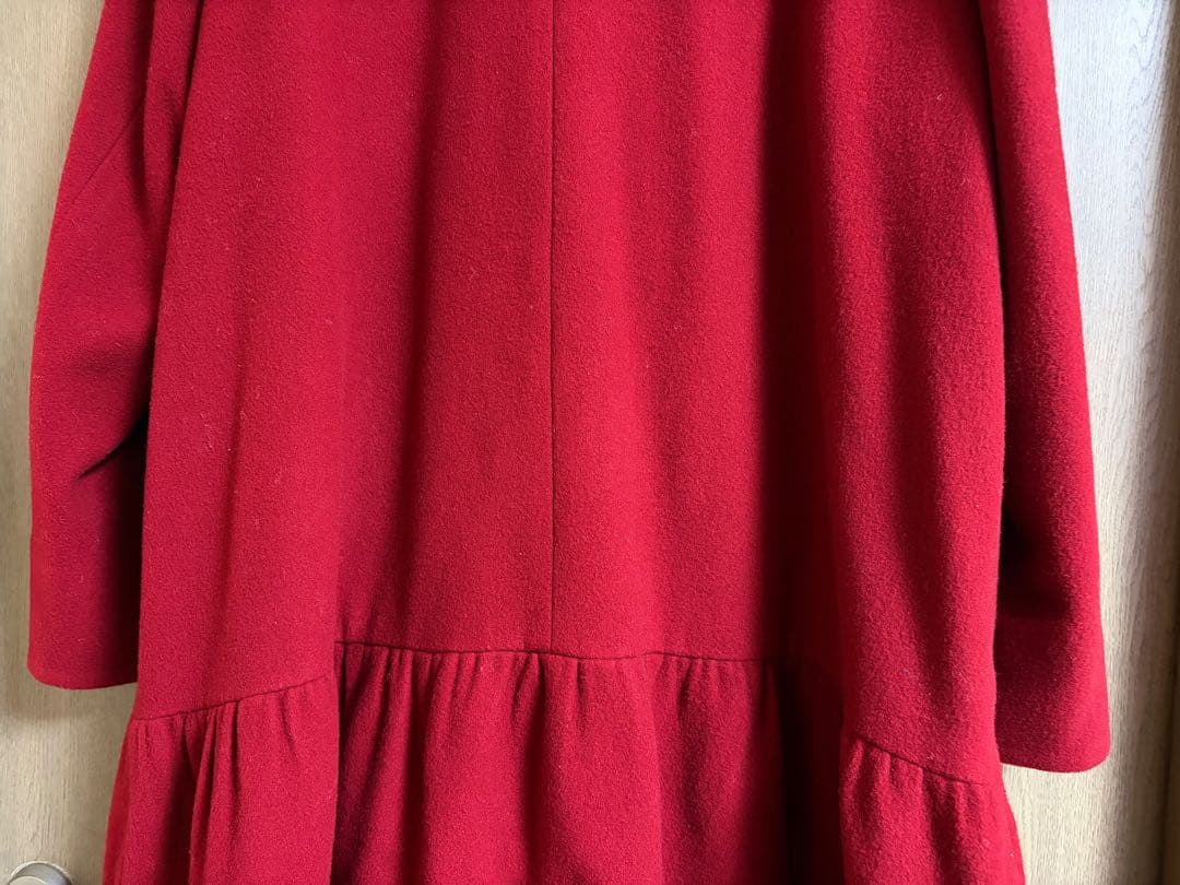 な*お様 【新年SALE 】美品☆ローズティアラリボン付ウールコート赤大きいサイ