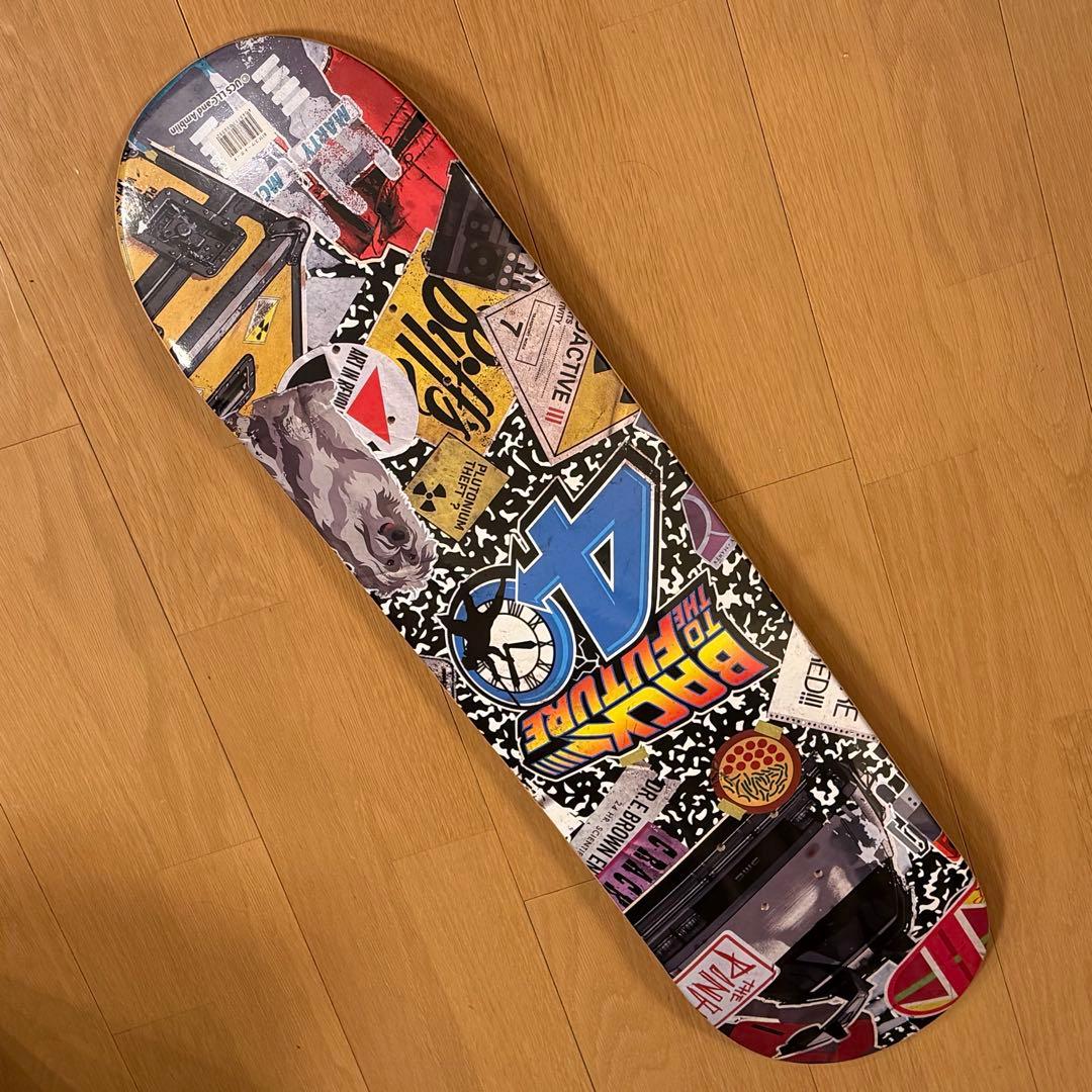 【未開封】バック・トゥ・ザ・フューチャー 40周年記念 アートスケートボード