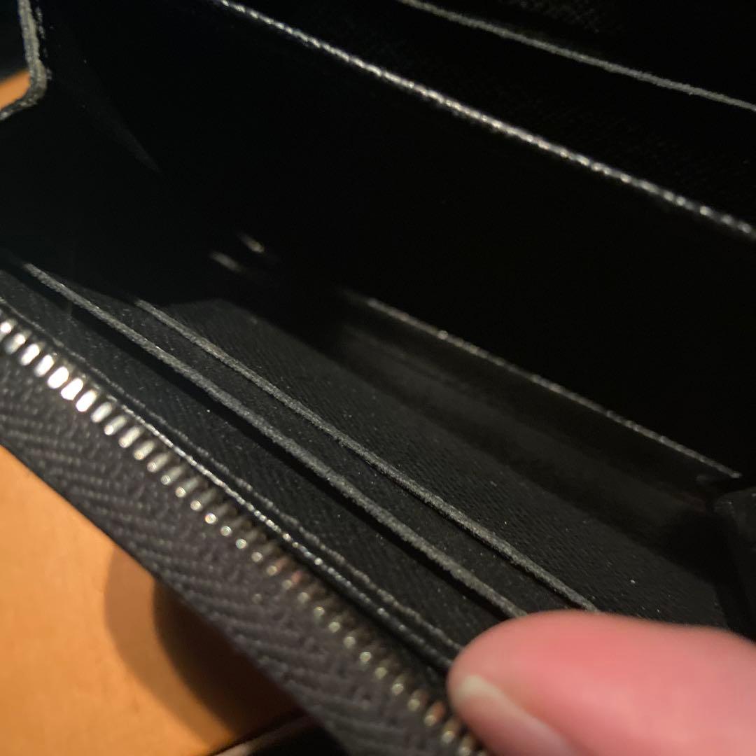 LOUIS VUITTON エピレザー ケース