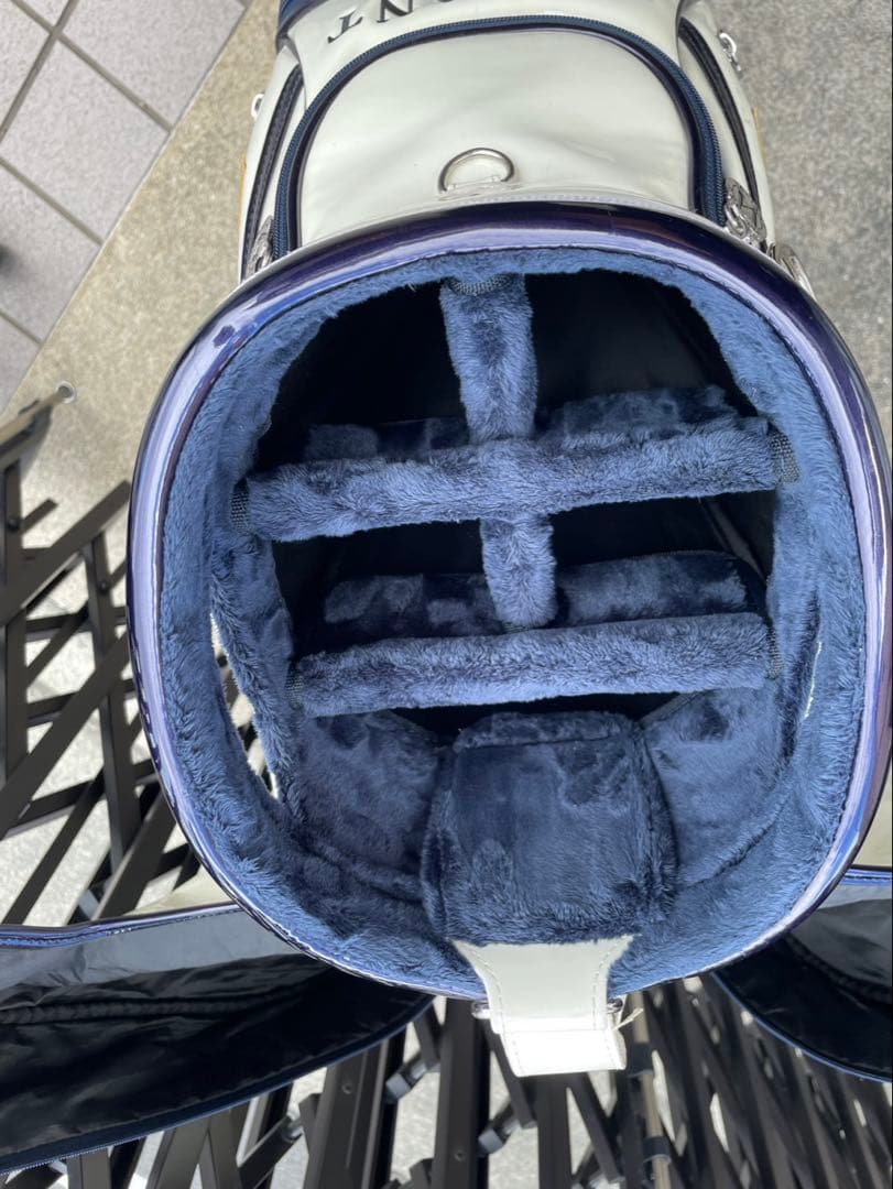 VALIANT ゴルフバッグ ハンサムデザイン