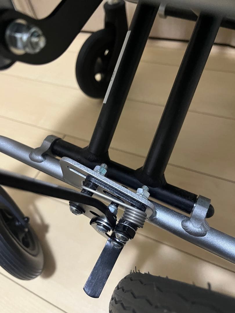 【引き取り希望】美品！ MIKI ミキ 超軽量 介助型車いす CRT-4