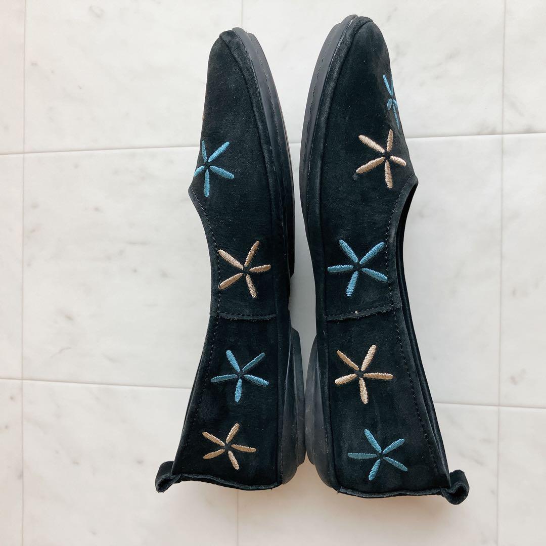 CAMPER カンペール ライトニナ フラットシューズ　刺繍　花柄　箱付き