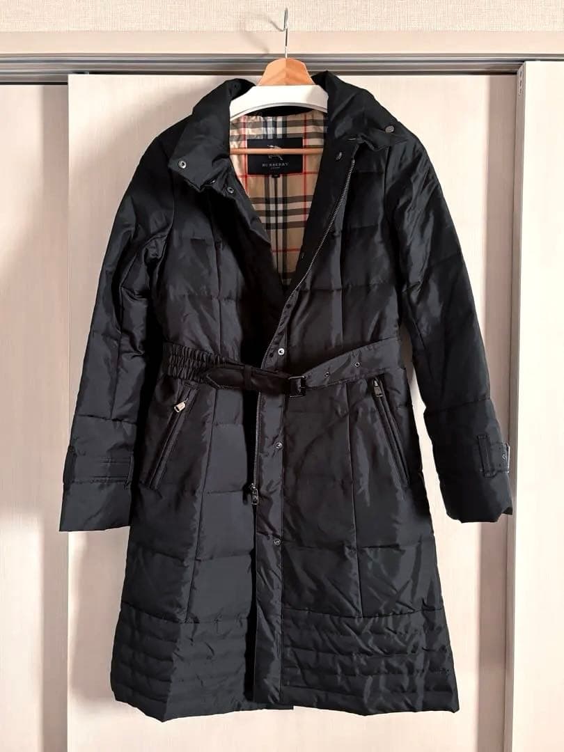 BURBERRY LONDON ダウンコート 黒 ノバチェック　フード無し