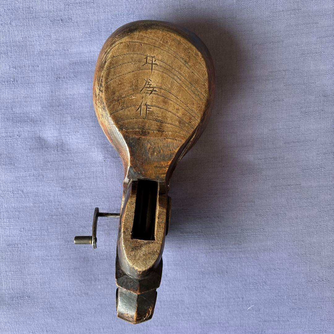 木製の古い墨壺