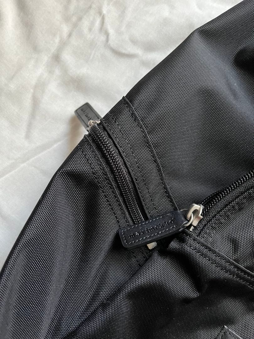 【美品】marimekko Metro バックパック ブラック