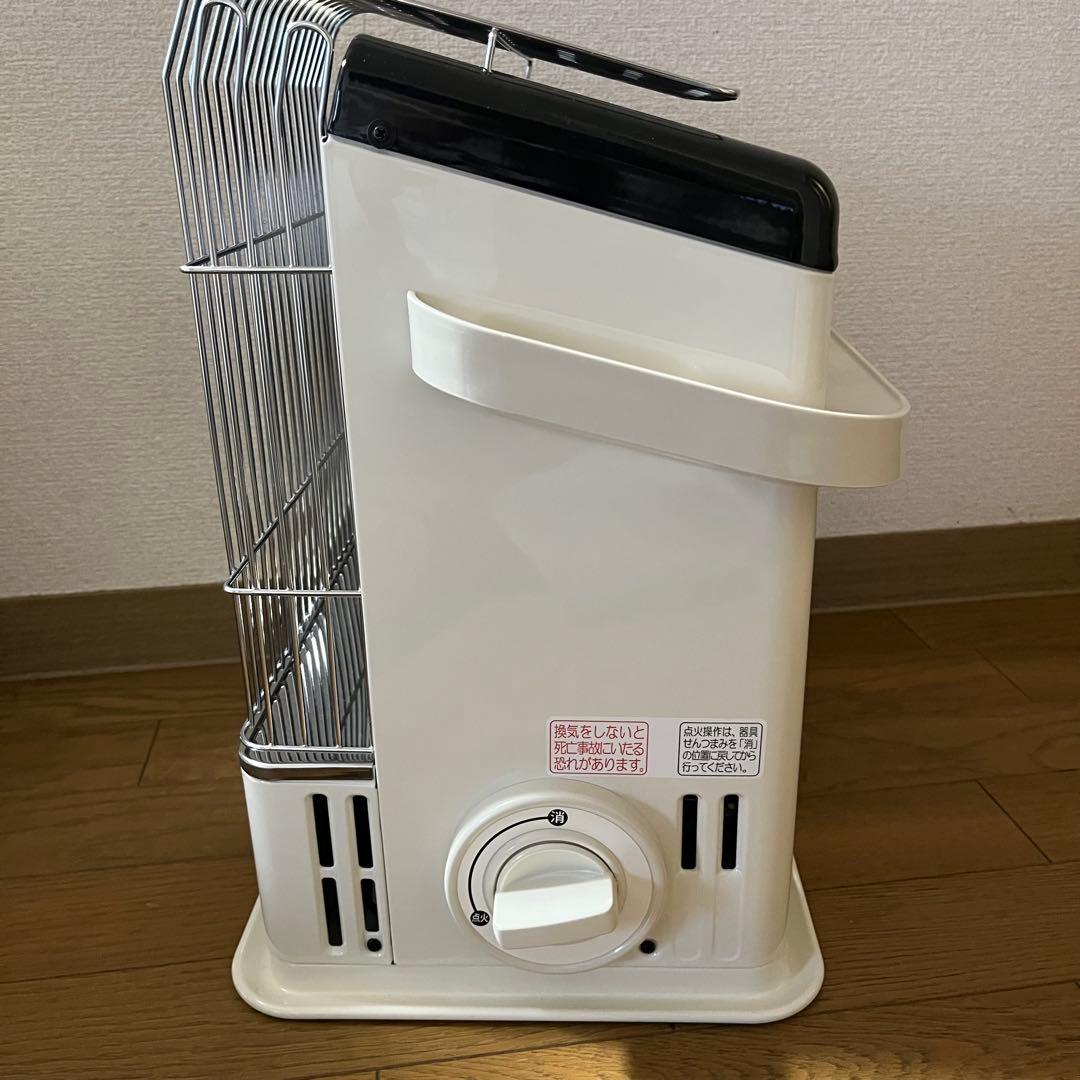 イワタニ　カセットガスストーブ　デカ暖　CB-STV-DKD 【2024年製】