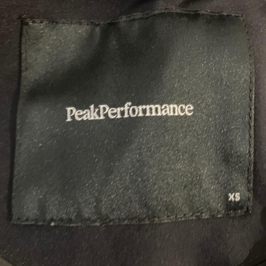 ピークパフォーマンスアニマジャケットとミレー MILLET ナロ II パンツ