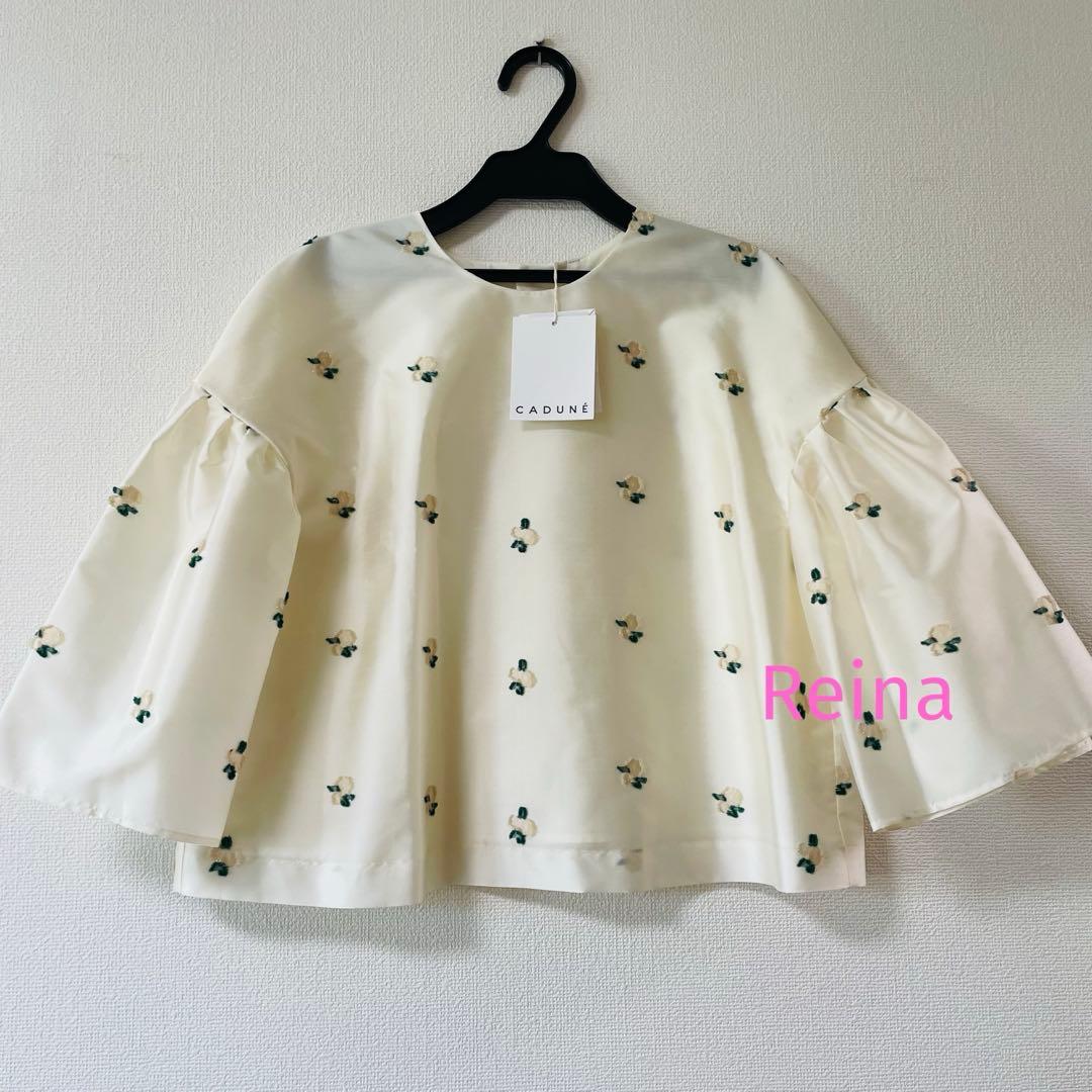 新品✨ CADUNE　カデュネ　フラワージャガードブラウス　ホワイト　Mサイズ