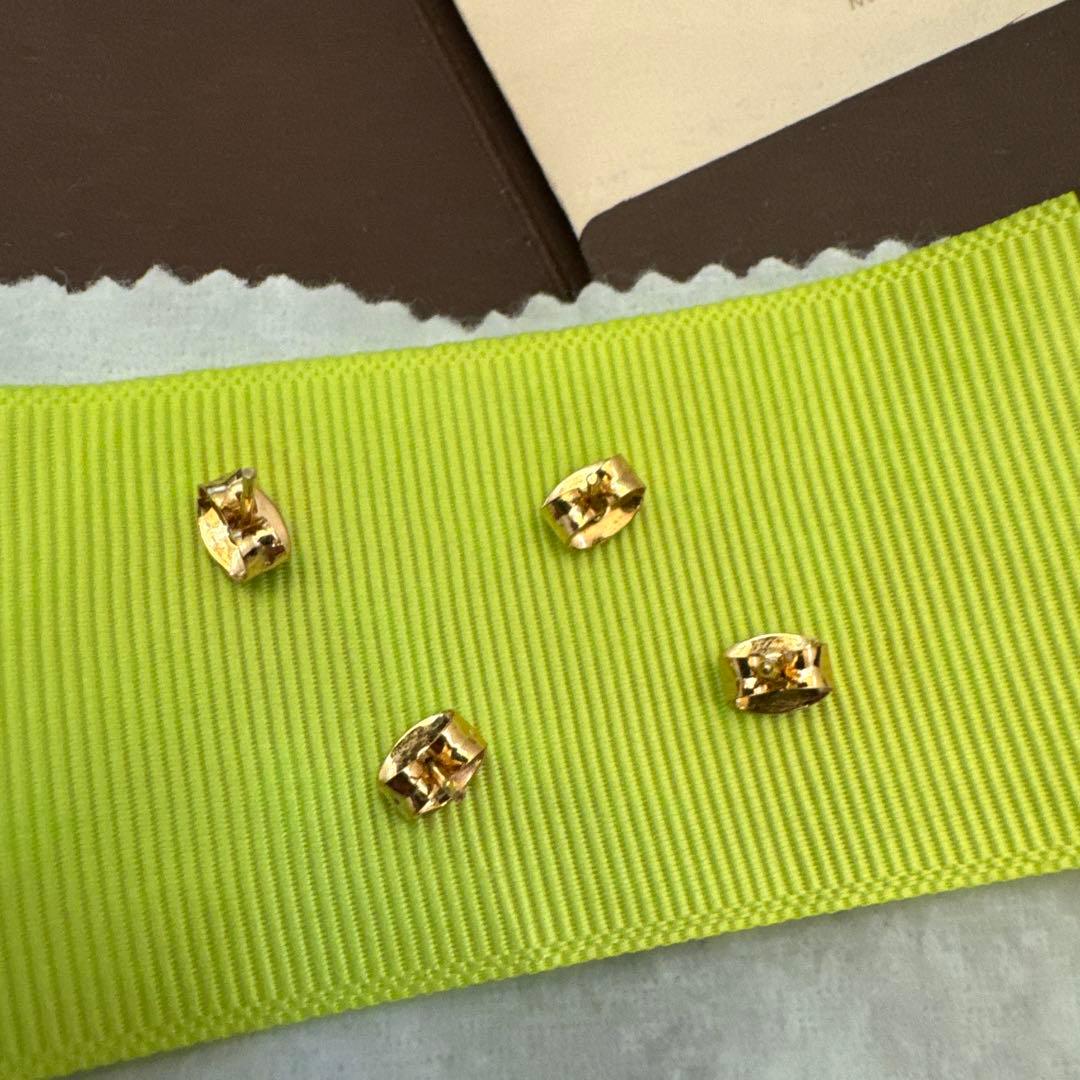 Louis Vuitton ロゴモチーフピアス4個セット！ノベルティ！新品