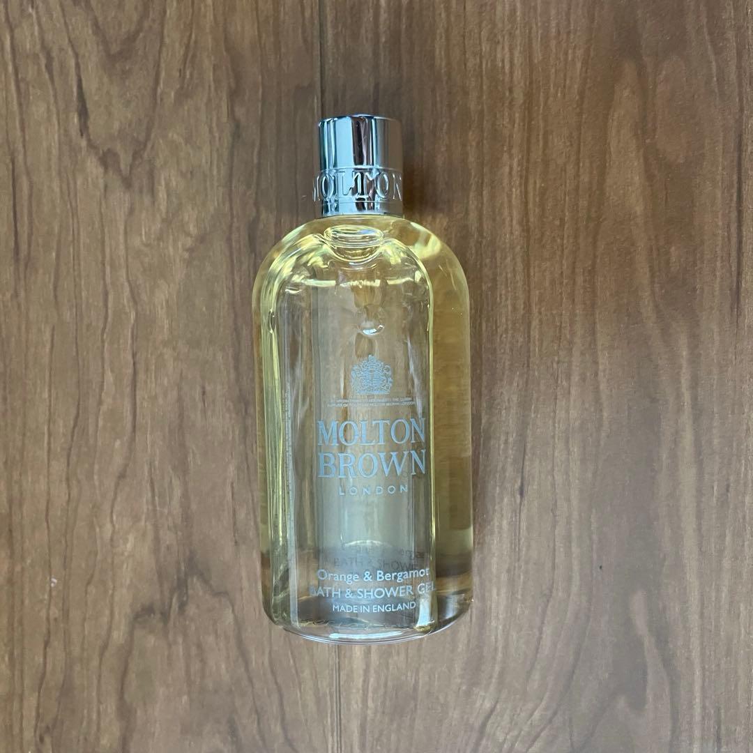 新品 Molton Brown バス＆シャワージェル 300ml 3本セット