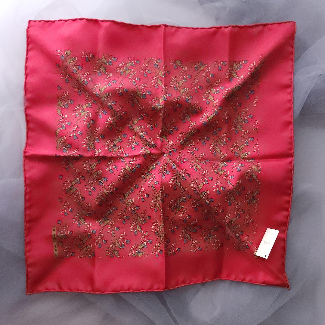 美品 エルメス シルクスカーフ カレ45 プチカレ 赤 希少デザイン