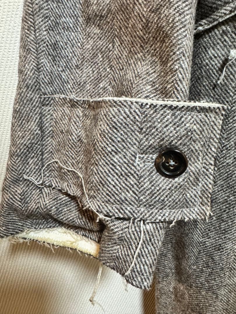 Camiel Fortgensカミエル・フォートヘンス2018 コート