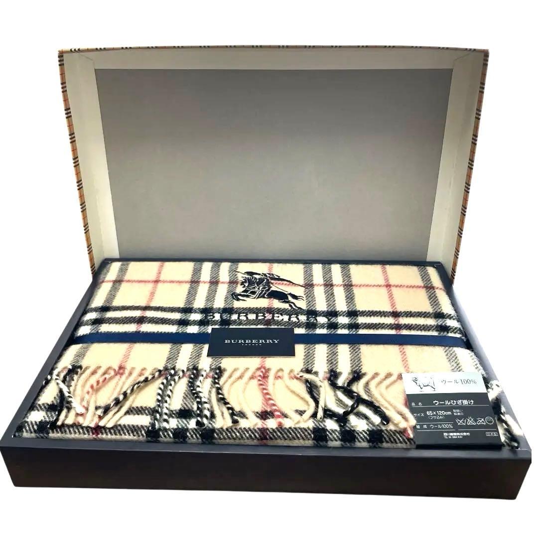亀井様新品未使用】BURBERRY ロゴ刺繍 ウールひざ掛け ブランケット
