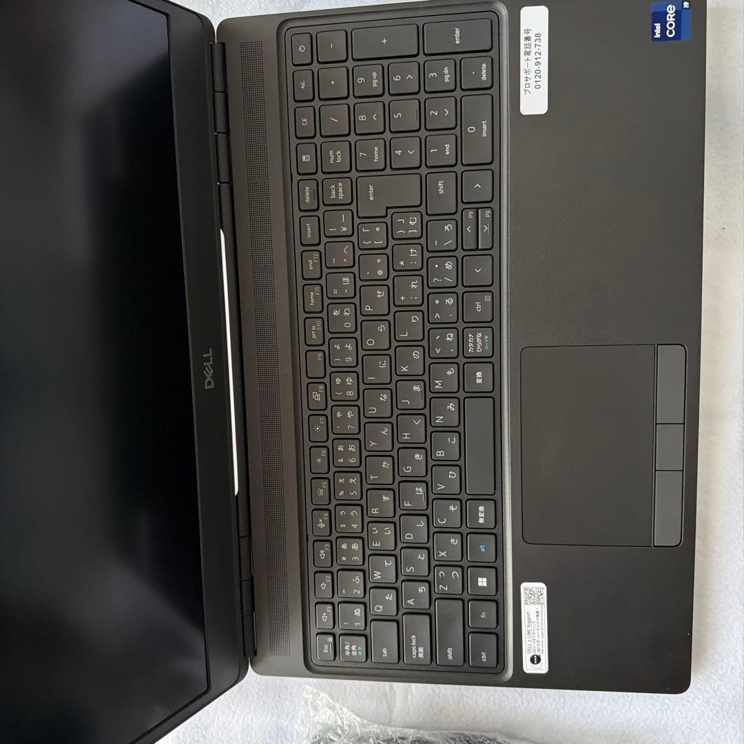 Windowsノート本体 DELL Pre7560 Core i9 32G/512G win 11pro
