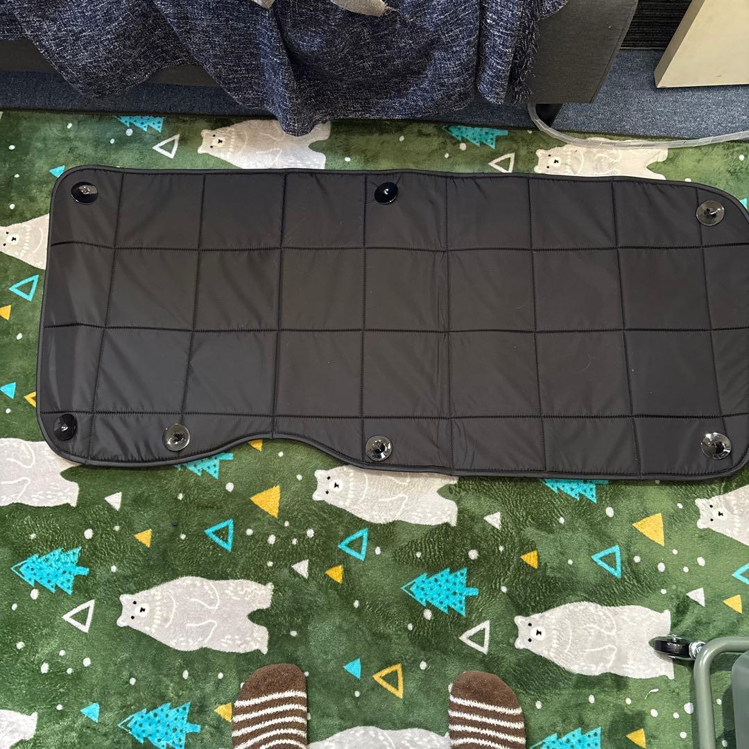 ハイエース用日差し防止マット