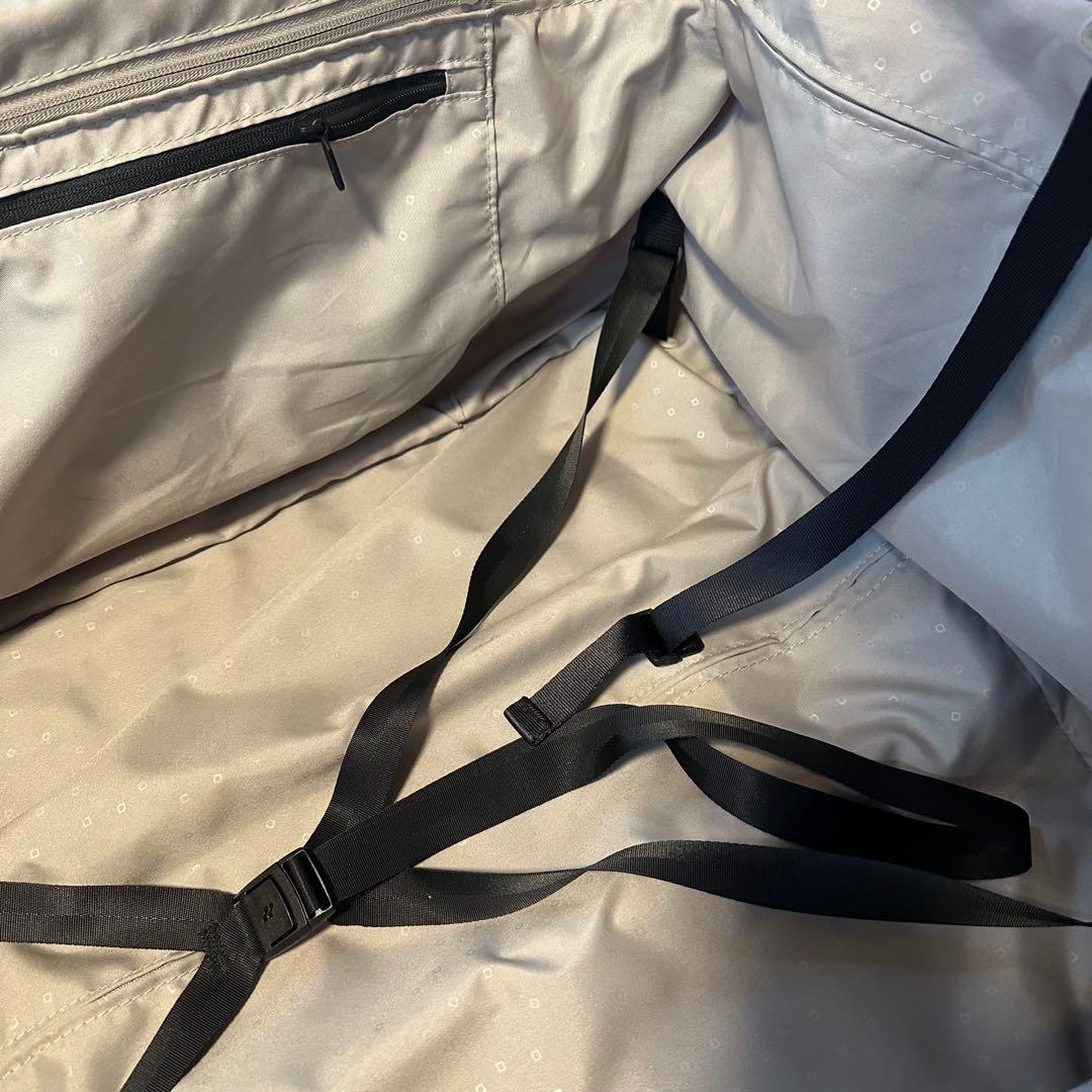 LOJEL キャリーケース　burgundy 赤　Ｌサイズ　120L