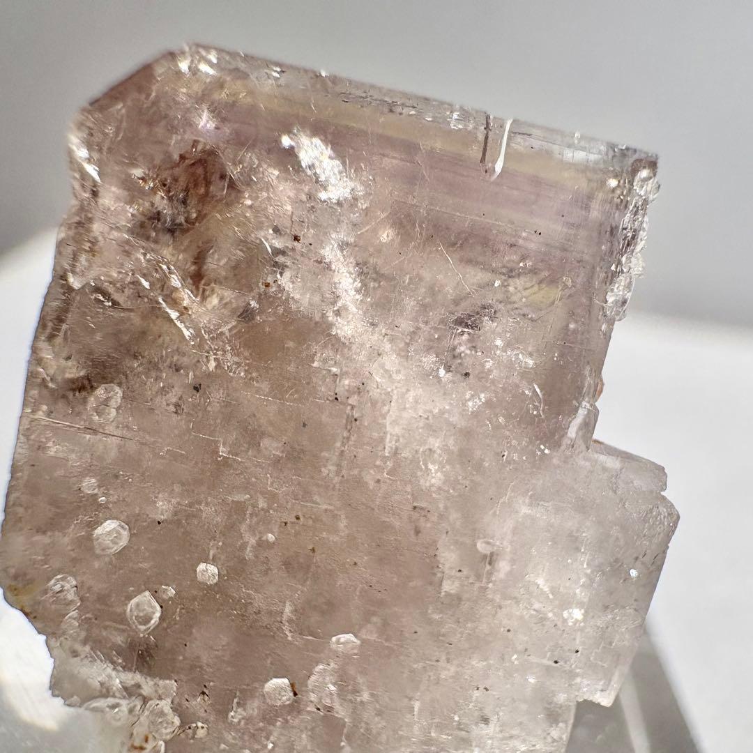 497 イギリス　レディアナベラ鉱山　シュガープラムポケット　フローライト