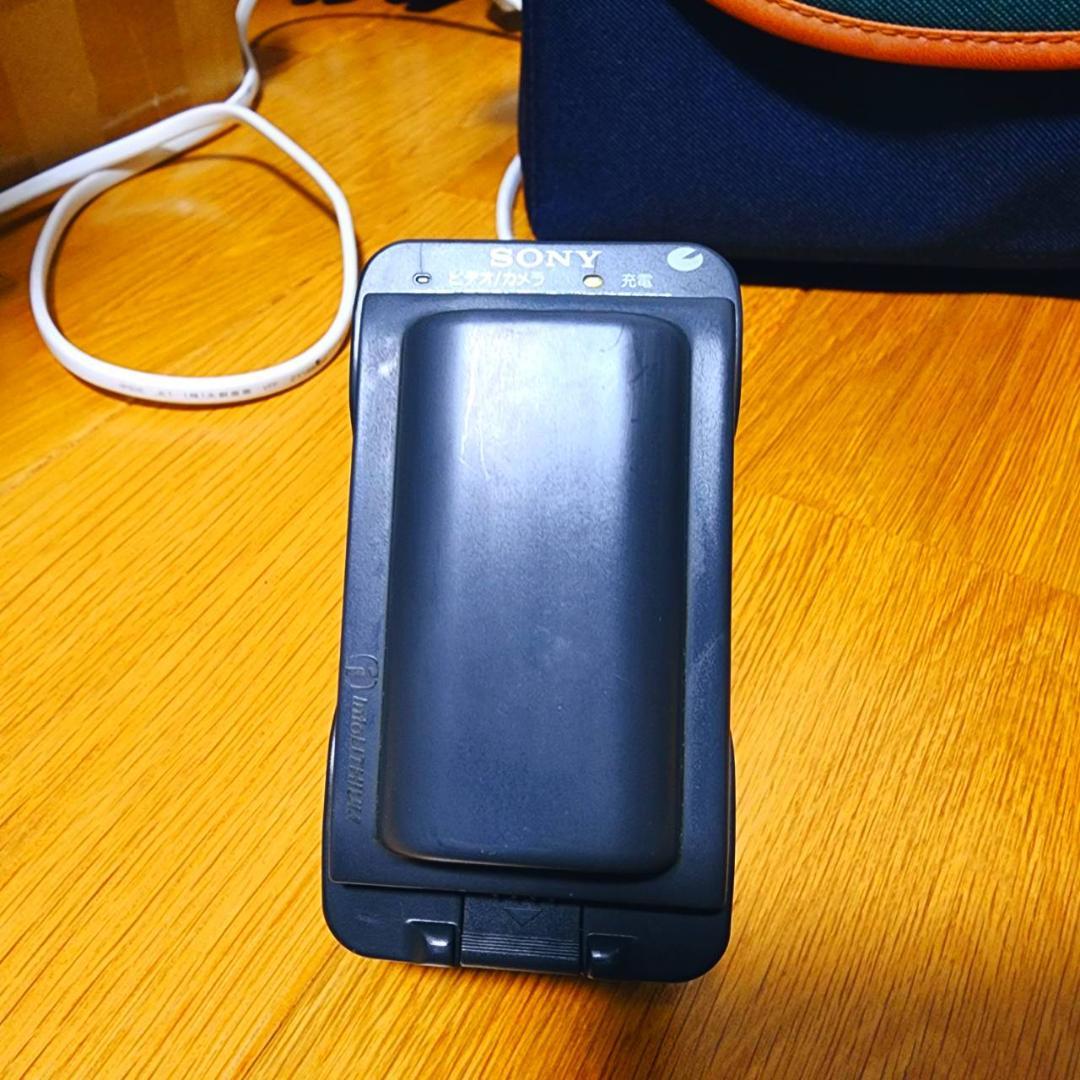 【動作確認済】高画質 SONY MiniDV ビデオカメラ DCR-PC7